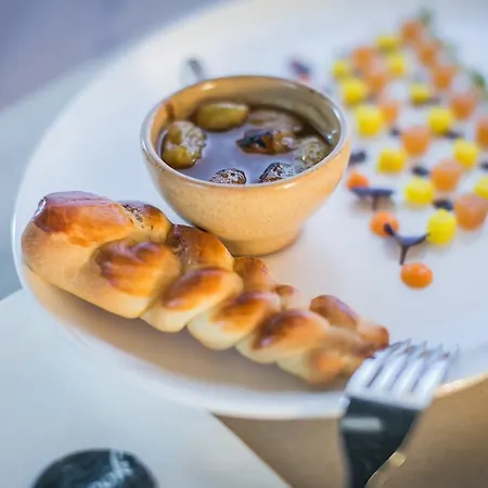 Imola Udvarház Dessert 3*