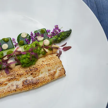 ホテル Imola Udvarhaz Dessert 3*