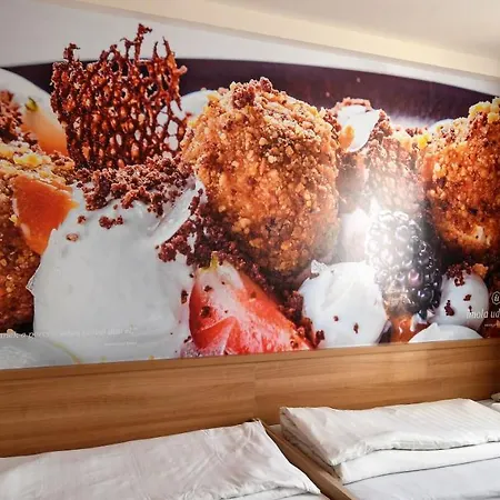 Imola Udvarhaz Dessert